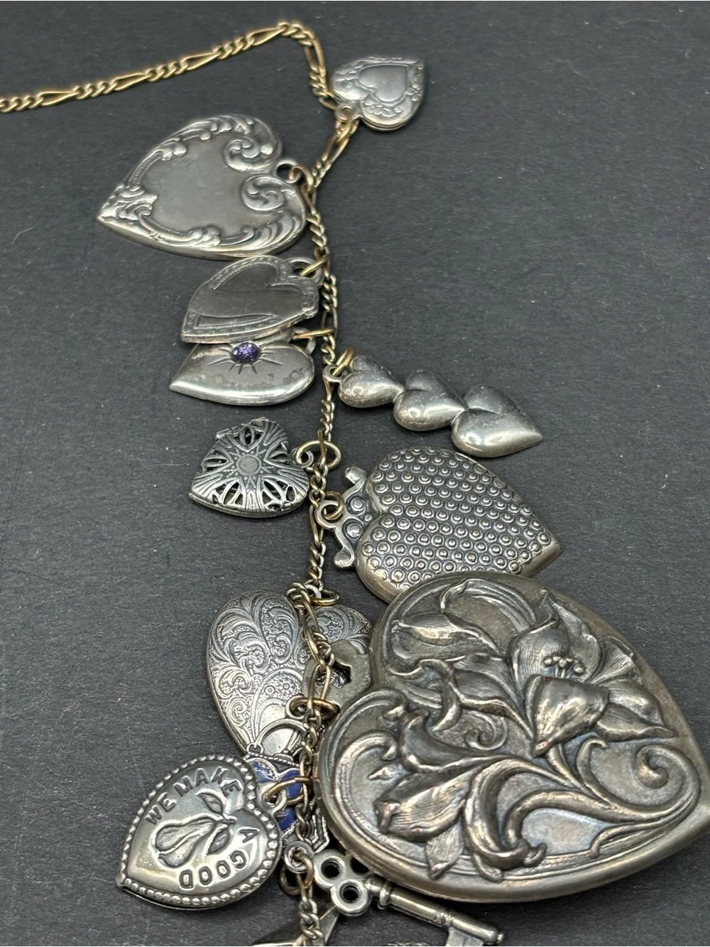 Vintage Pididdly Links Silver Heart Charm Locket Statement Necklace 24”